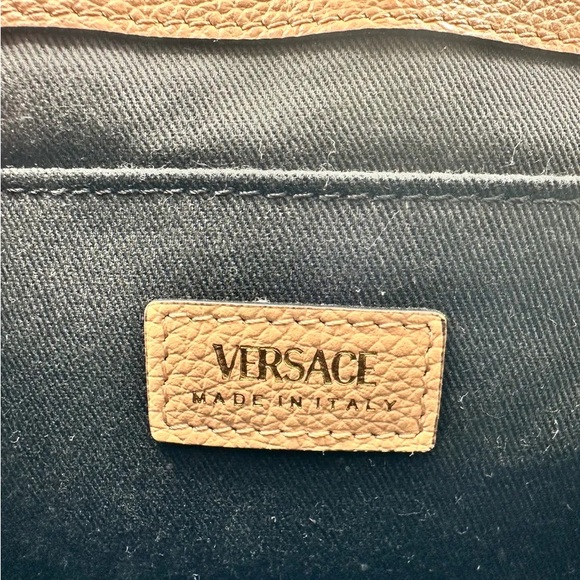 Versace Virtus - Picture 6 of 6